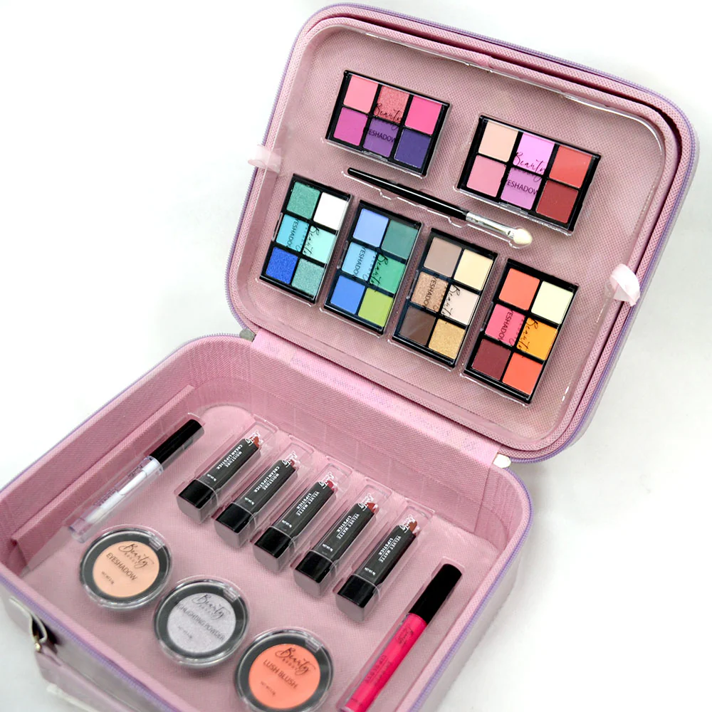 Beauty Buddy Luxury Makeup Kit - Image 4