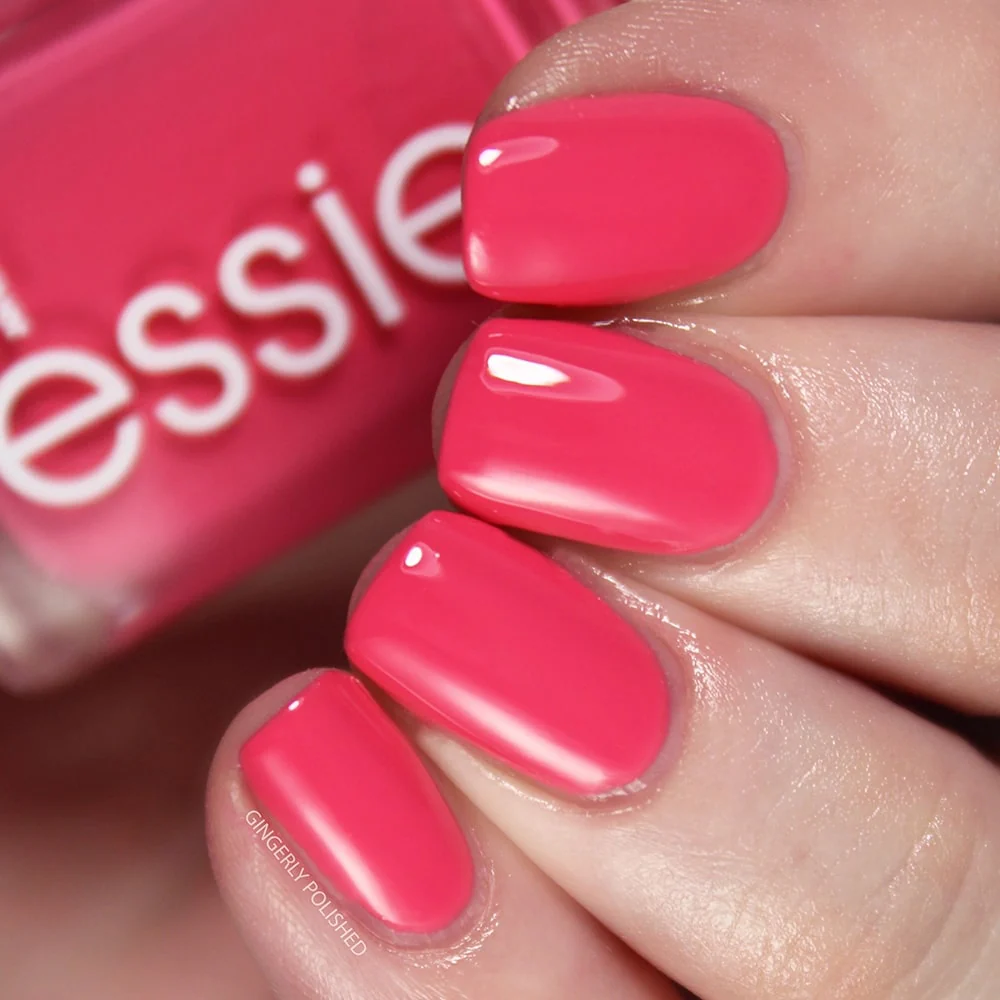Essie Nail Polish 960 Blushin' & Crushin' 13.5ml - Image 2