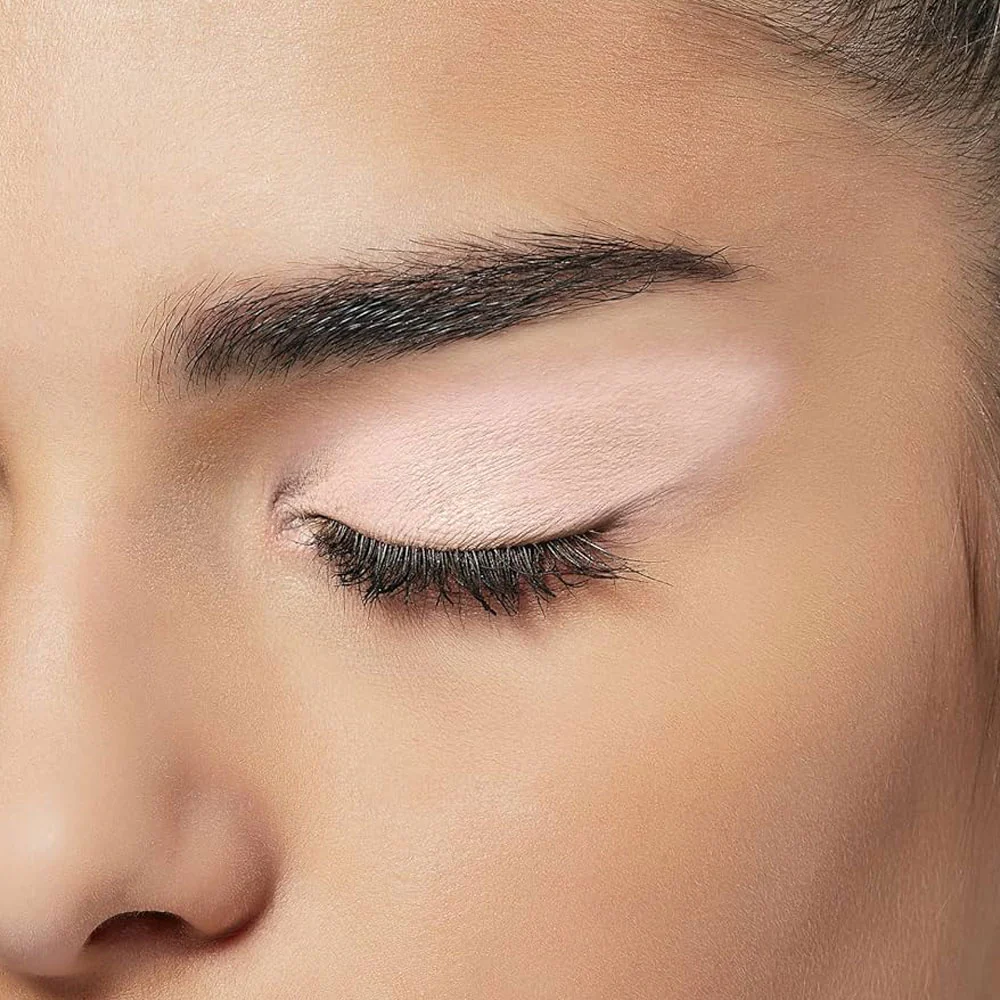 L'Oreal Color Queen Mono Eyeshadow 01 Unsurpassed - Image 3