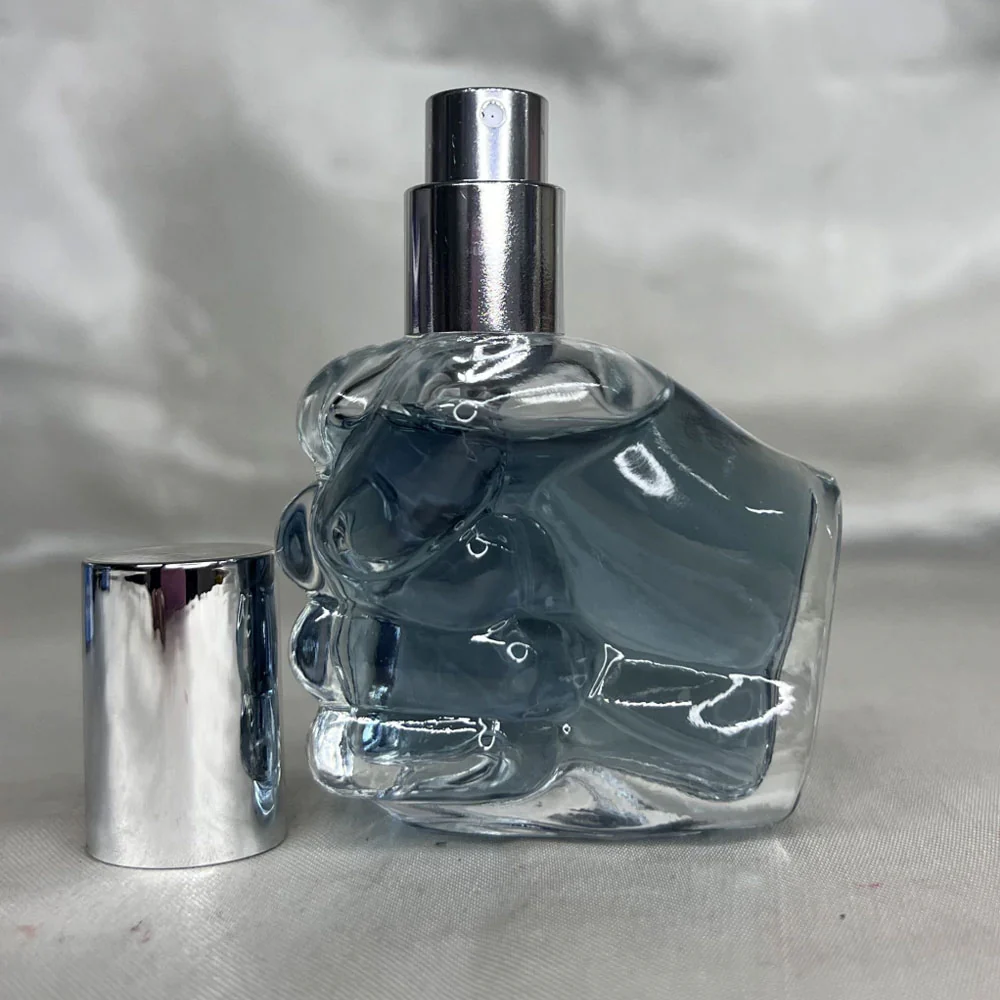 Luca Perfume Deniel Only The Hero Eau De Parfum Spray 30ml - Image 2
