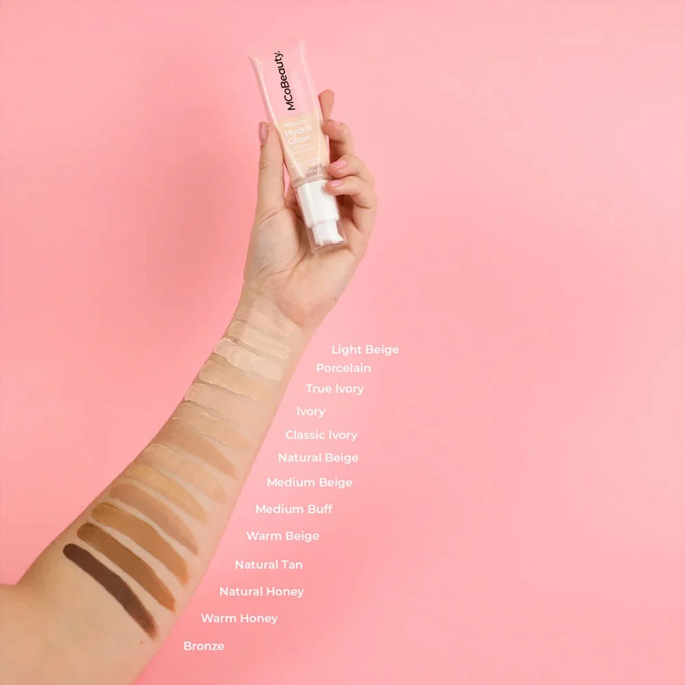 MCoBeauty Miracle Hydra Glow Oil Free Foundation Porcelain 30ml - Image 3