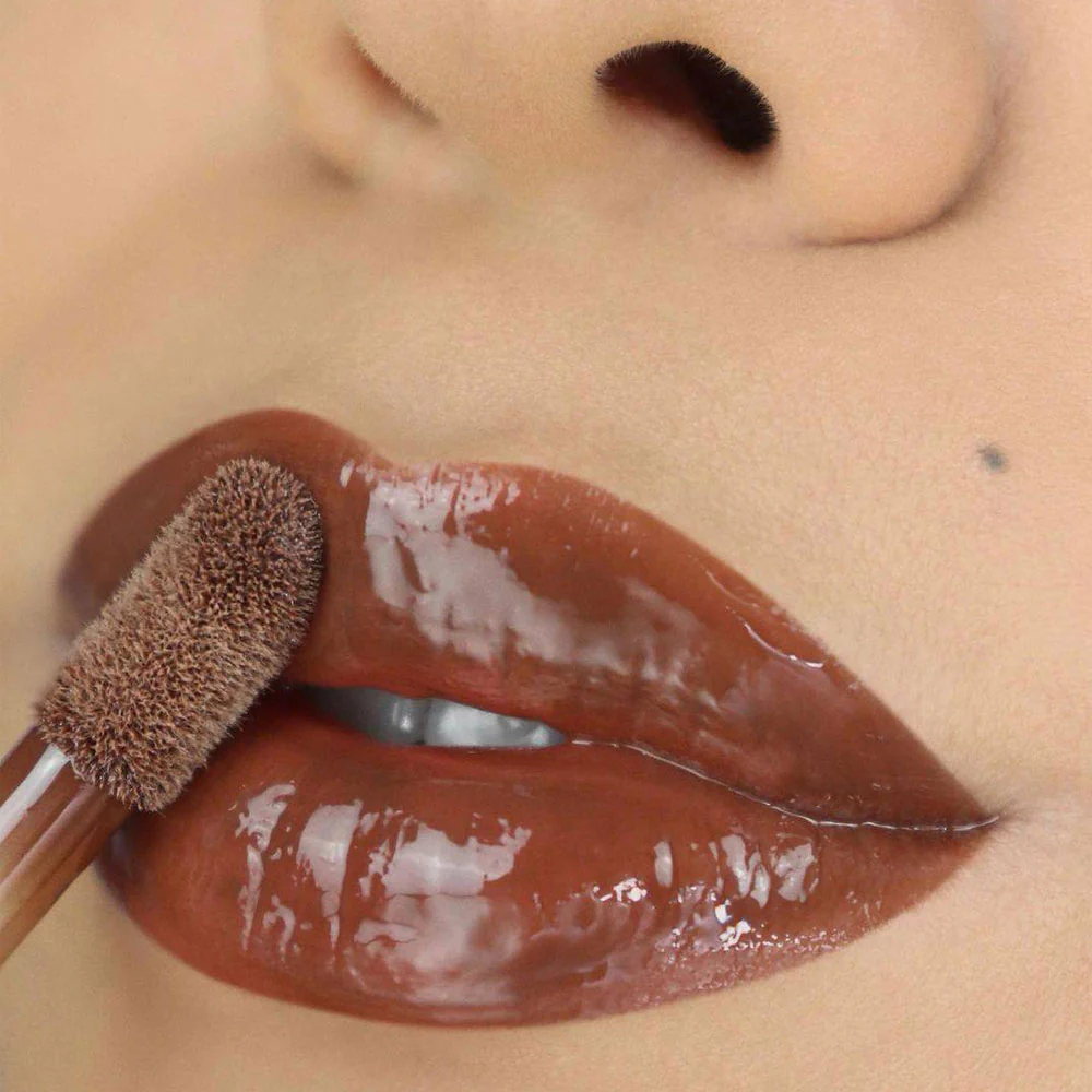 Revlon Super Lustrous The Gloss 310 Choco Crush - Image 4