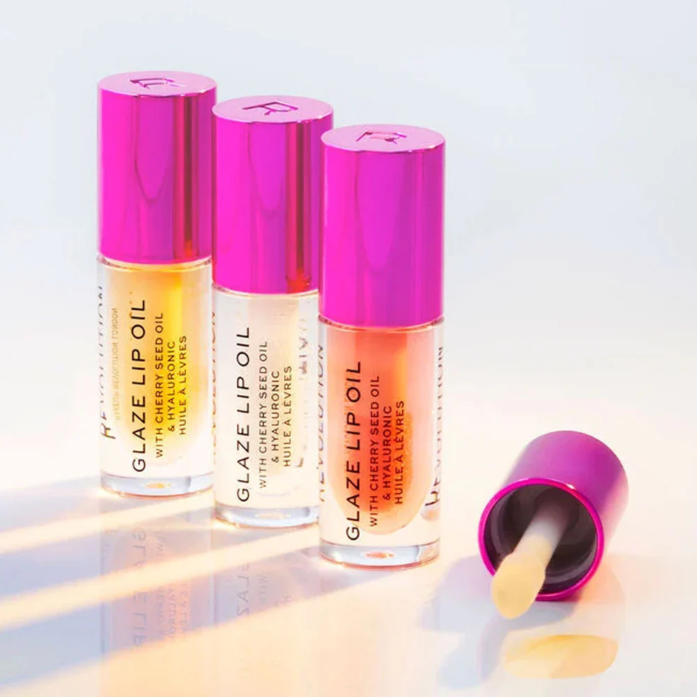 Revolution Glaze Lip Oil Lust Clear 4.6ml - Image 3