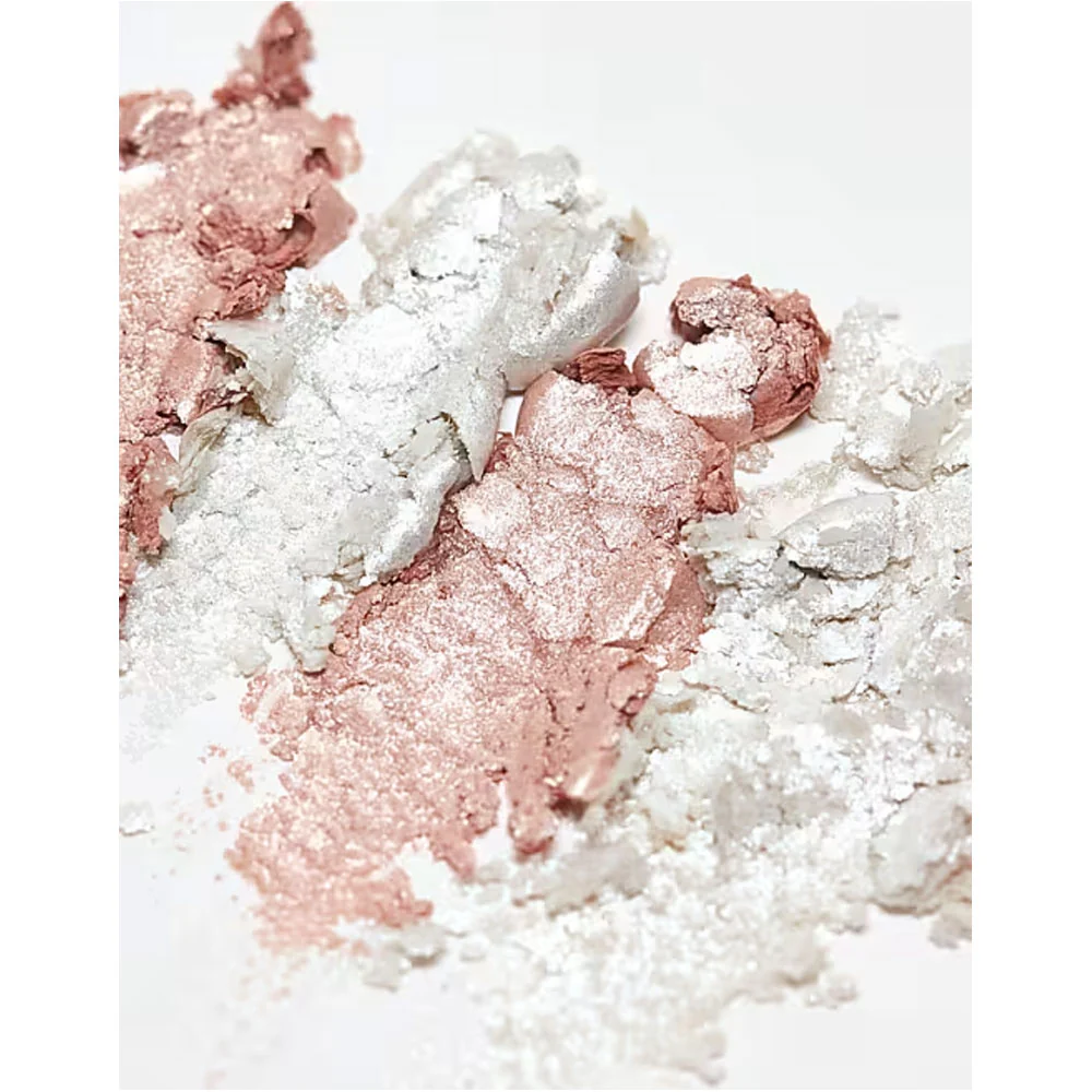 Revolution Highlighter Bubble Balm Icy Rose 7.5g - Image 3