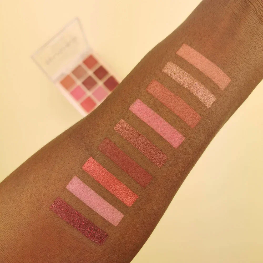 Revolution Shadow Palette Ultimate Nudes Medium - Image 4