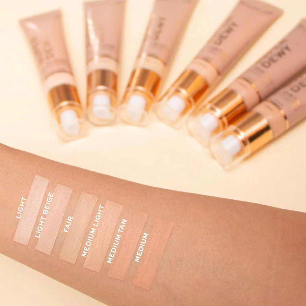 Revolution Tinted Moisturiser Super Dewy Medium Tan 55ml - Image 2