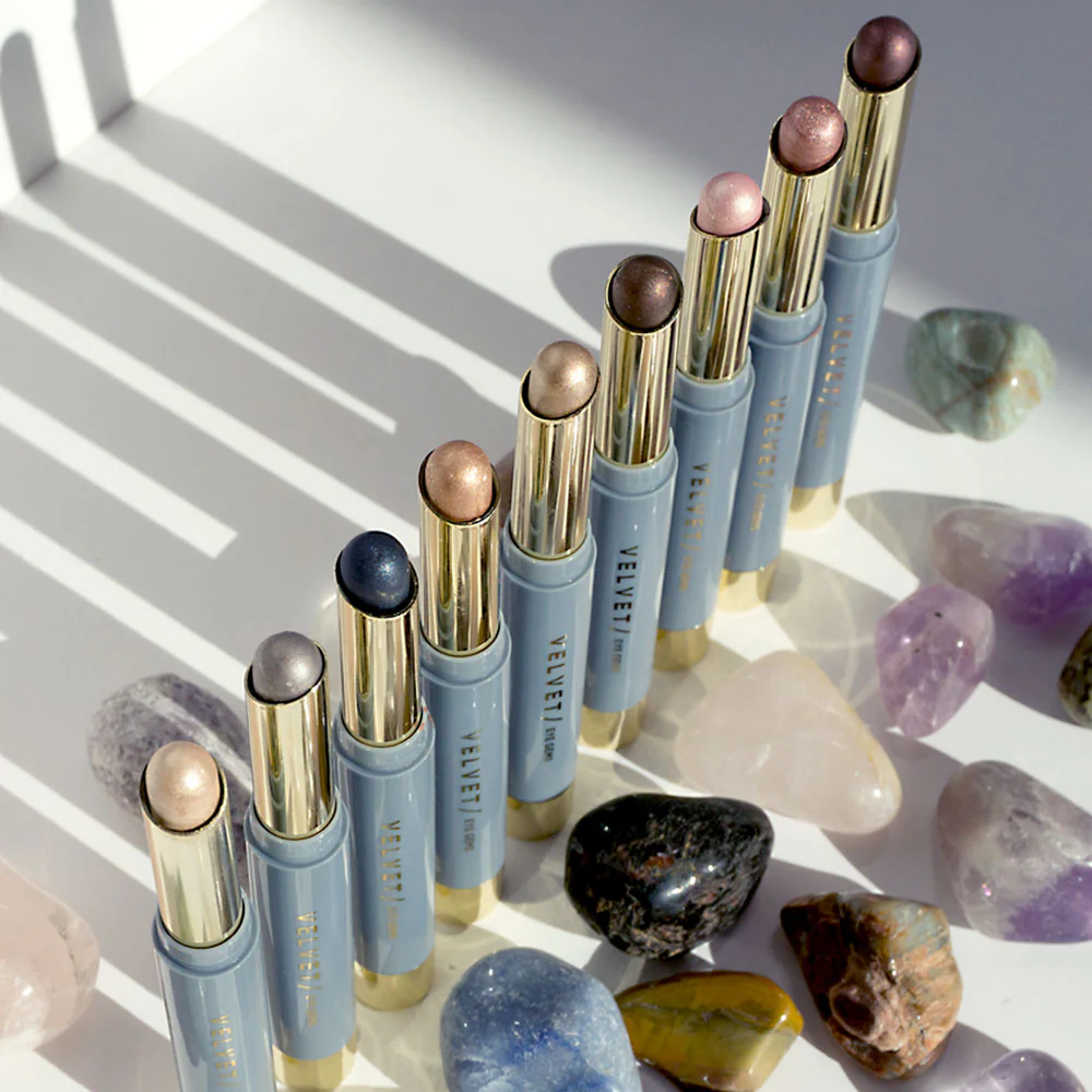 Velvet Concepts Eye Gems Long Wear Eyeshadow Stick Rose Quartz 3g - Image 3