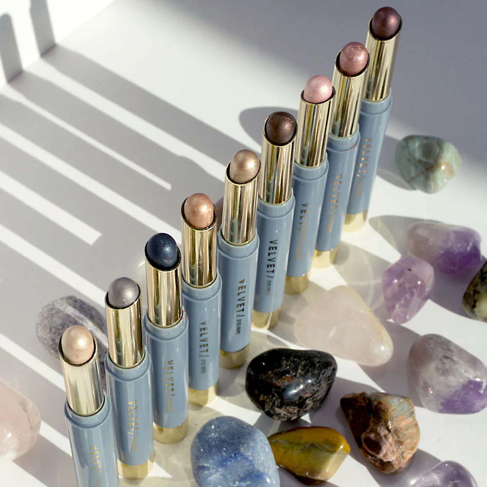 Velvet Concepts Eye Gems Long Wear Eyeshadow Stick Topaz 3g - Image 2