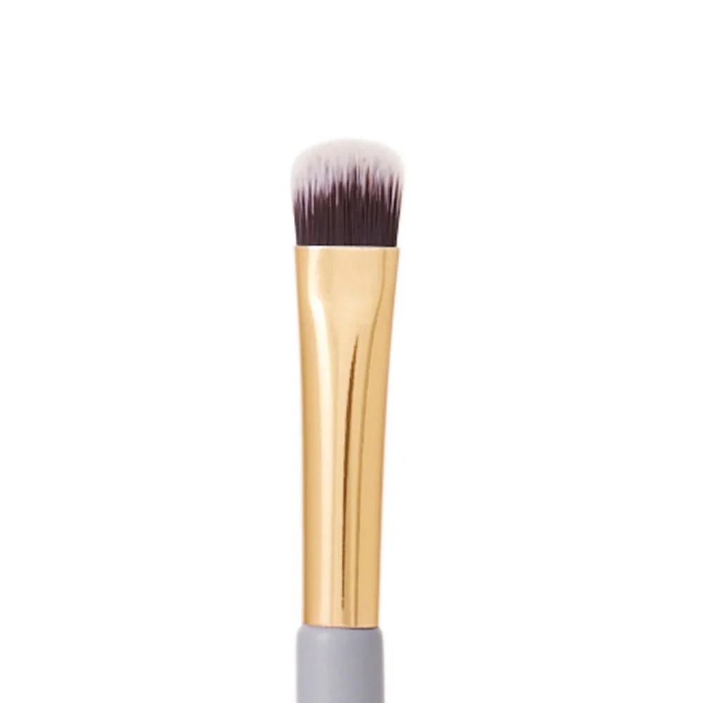 Velvet Concepts Eye/Precision Eye Shadow Brush - Image 2
